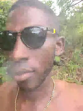 Snapshot of LLeennyy666 chatting on March 15, 1:40 pm LLeennyy666 online show from March 15, 1:40 pm