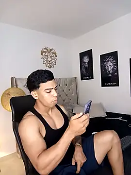 Snapshot of Andrew_wolf7 chatting on October 10, 8:56 pm Andrew wolf7 online show from October 10, 8:56 pm