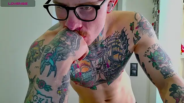 white King9999 online show from March 12, 2:14 pm