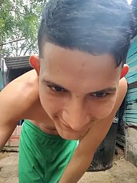 Valentinacuc online show from December 19, 2:47 pm