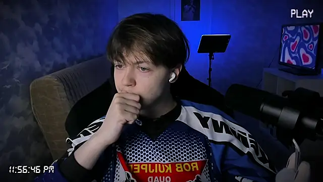 charonbaby1 online show from November 17, 8:56 pm