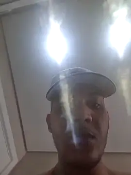 juan0Jpg online show from March 26, 6:12 pm