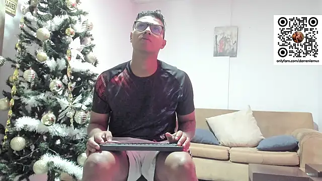 Darren hot2 online show from January 4, 7:34 pm