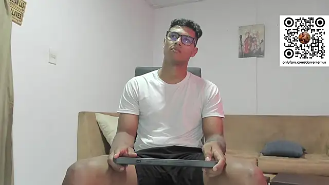 Darren hot2 online show from January 9, 7:29 pm