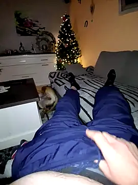 schlonzi81 online show from December 22, 9:34 pm