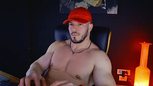 Snapshot of AngeloEric chatting on March 18, 3:33 pm AngeloEric online show from March 18, 3:33 pm