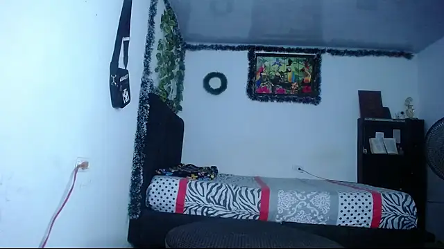 liamdaddystoy  online show from February 14, 11:11 pm