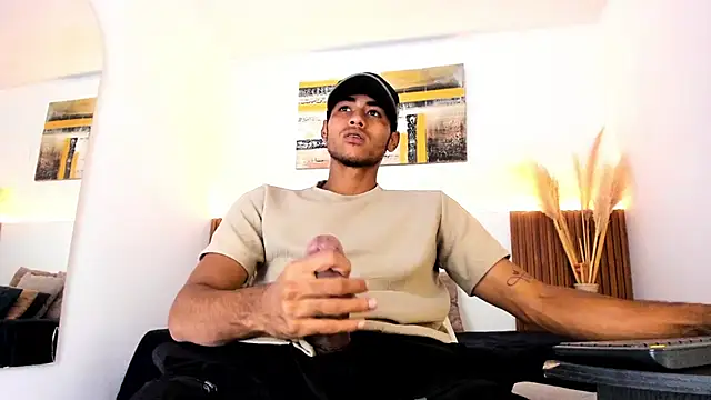 zander 2120 online show from April 23, 1:35 pm