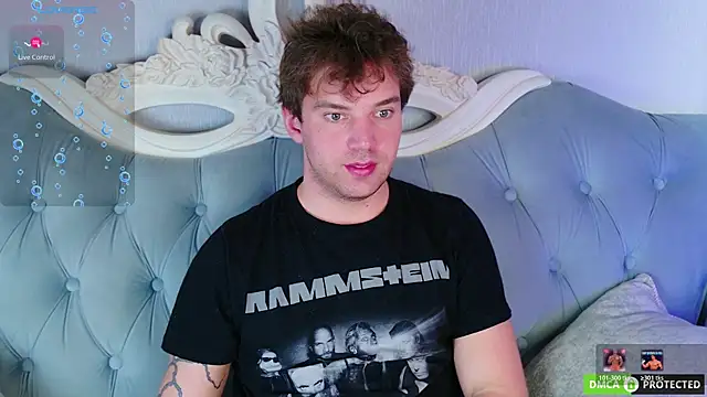 ArthurWhitee online show from March 20, 8:51 am