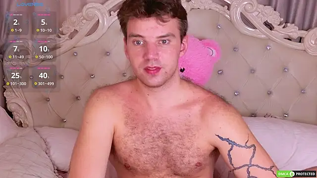 ArthurWhitee online show from April 23, 12:29 pm