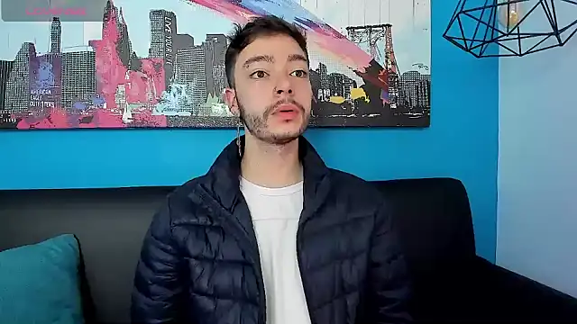 Snapshot of noah_ricci chatting on December 11, 11:54 am noah ricci online show from December 11, 11:54 am