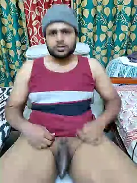 Snapshot of PawanHyd7 chatting on February 3, 7:40 am PawanHyd7 online show from February 3, 7:40 am