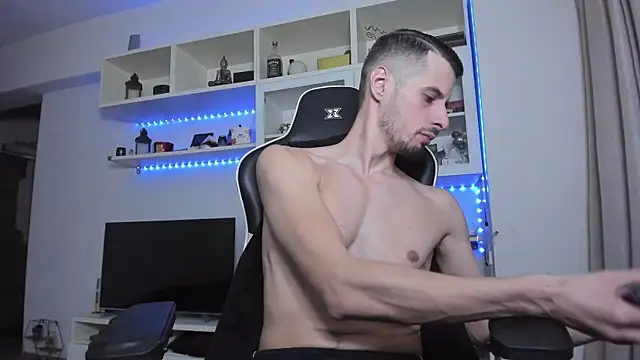 ToddClaytonn online show from November 13, 2:16 am