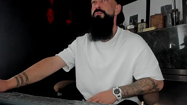 Snapshot of axxelrich_ chatting on October 18, 9:03 am axxelrich online show from October 18, 9:03 am