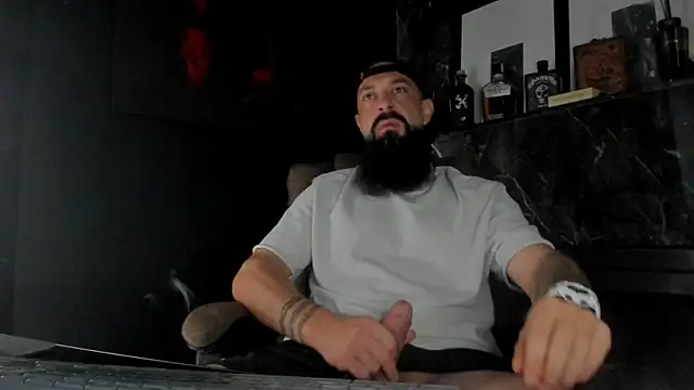 Snapshot of axxelrich_ chatting on October 27, 5:32 am axxelrich online show from October 27, 5:32 am