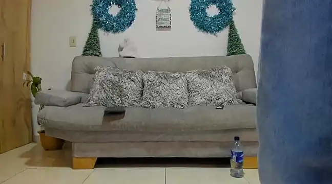 Snapshot of julian_wallace chatting on December 20, 9:39 pm julian wallace online show from December 20, 9:39 pm