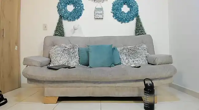 Snapshot of julian_wallace chatting on January 5, 11:12 pm julian wallace online show from January 5, 11:12 pm