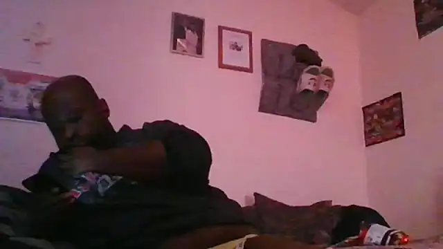 Snapshot of HBYAM chatting on October 12, 6:02 pm HBYAM online show from October 12, 6:02 pm