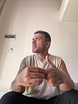 themany29 online show from April 17, 3:09 am