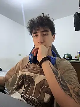 gojo satoru 18 online show from April 3, 12:18 am