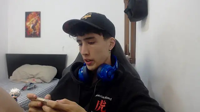 Snapshot of gojo_satoru_18 chatting on September 27, 12:03 pm gojo satoru 18 online show from September 27, 12:03 pm