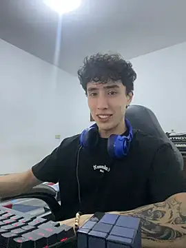 gojo satoru 18 online show from January 14, 6:07 am