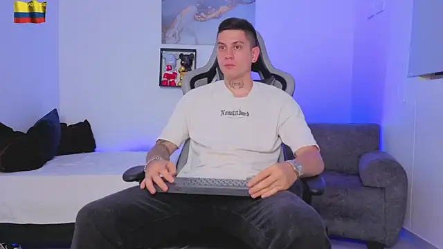 Yeiko Romero  online show from April 26, 10:34 am