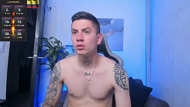 Snapshot of Yeiko_Romero_ chatting on October 27, 7:05 pm Yeiko Romero online show from October 27, 7:05 pm