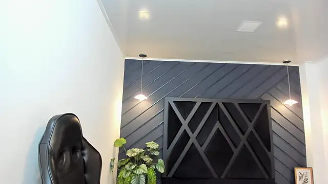 Snapshot of Yeiko_Romero_ chatting on January 2, 11:06 pm Yeiko Romero online show from January 2, 11:06 pm