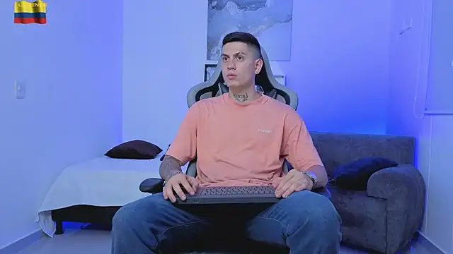 Yeiko Romero  online show from April 21, 11:44 pm