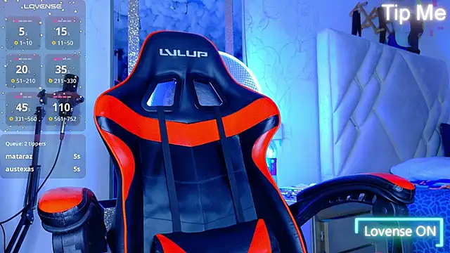 Rich boy01 online show from October 20, 8:35 pm