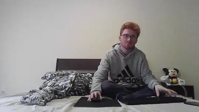 kingoffootfetish online show from March 12, 3:40 pm