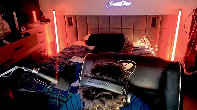 JordanShow online show from April 11, 5:38 pm