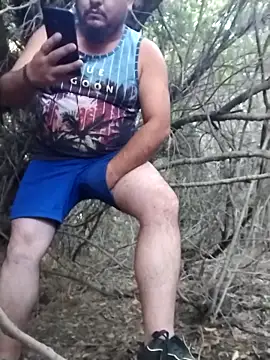 Shangi studio online show from April 5, 9:00 pm