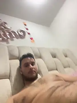 Snapshot of Cristian_099 chatting on March 15, 9:38 pm Cristian 099 online show from March 15, 9:38 pm