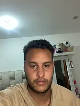 Snapshot of Cristian_099 chatting on September 14, 2:52 pm Cristian 099 online show from September 14, 2:52 pm