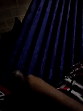 divertoooo online show from February 7, 8:10 am