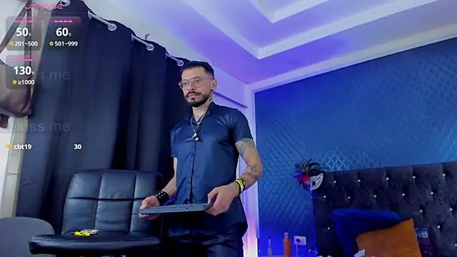 leondevereda online show from January 26, 8:14 am