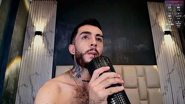 Marcelo ruiz  online show from June 11, 1:31 pm