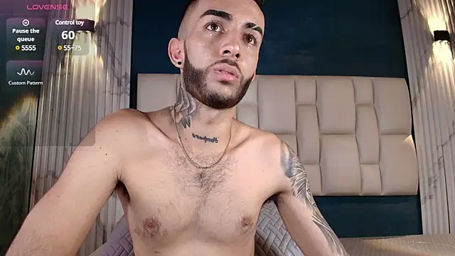 Marcelo ruiz  online show from February 23, 7:25 pm