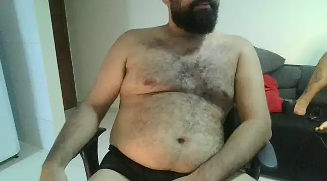 HairyBear10 online show from February 5, 12:10 am