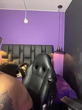 Lyon vach online show from April 10, 12:39 am