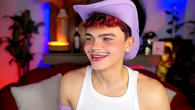 Snapshot of PRINCE_STEV chatting on October 26, 12:34 am PRINCE STEV online show from October 26, 12:34 am