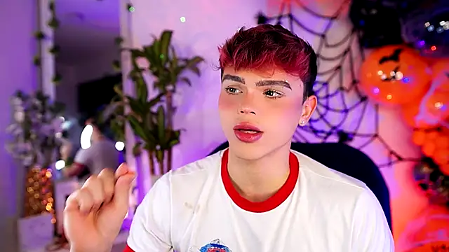 Snapshot of PRINCE_STEV chatting on October 28, 12:46 am PRINCE STEV online show from October 28, 12:46 am