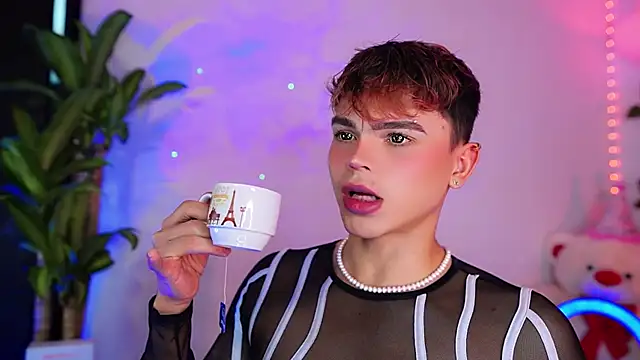 Snapshot of PRINCE_STEV chatting on October 13, 12:27 am PRINCE STEV online show from October 13, 12:27 am