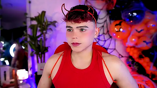 Snapshot of PRINCE_STEV chatting on October 29, 11:40 pm PRINCE STEV online show from October 29, 11:40 pm