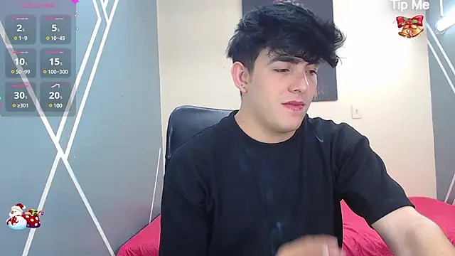 Snapshot of nolan_twink1 chatting on December 22, 5:42 pm nolan twink1 online show from December 22, 5:42 pm