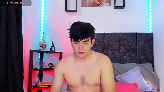 nolan twink1 online show from April 23, 8:22 pm