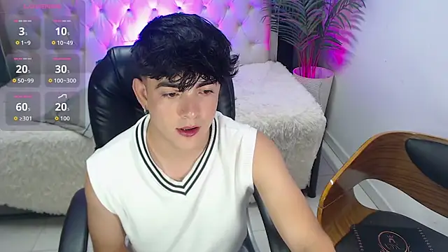 Snapshot of nolan_twink1 chatting on September 10, 5:55 pm nolan twink1 online show from September 10, 5:55 pm