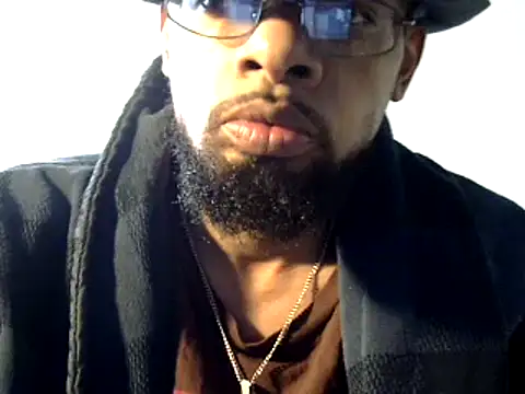 Snapshot of WhiskeyWood_DuhGOD chatting on December 20, 5:29 pm WhiskeyWood DuhGOD online show from December 20, 5:29 pm